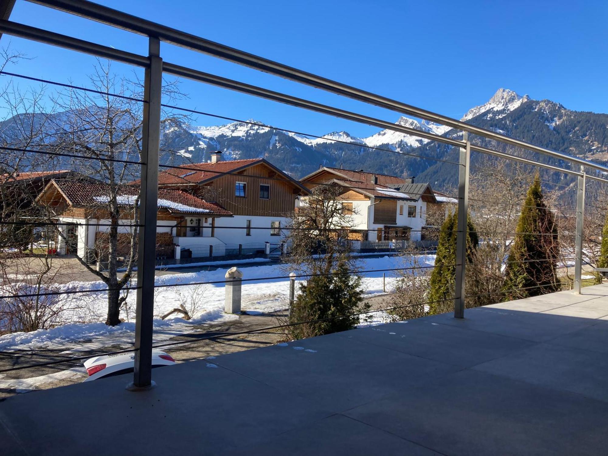 Alpin-Check-In Apartman Reutte Kültér fotó