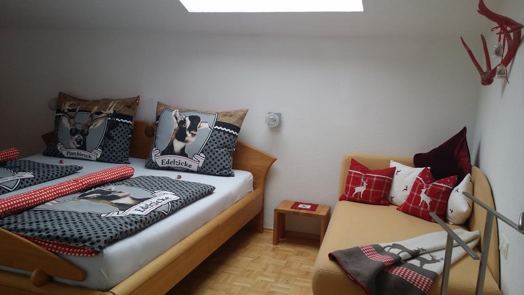 Alpin-Check-In Apartman Reutte Szoba fotó